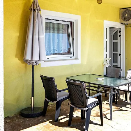 1 Bedroom Gorgeous In